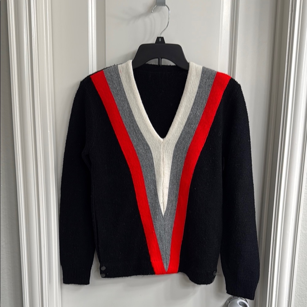 Chic V-Neck Sweater with Bold Stripes